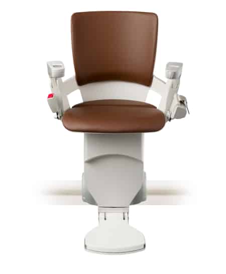 Le monte-escalier Otolift Modul-Air Smart est disponible en chataigne.